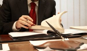 Tips To Choose The Best Law Firm For Insurance